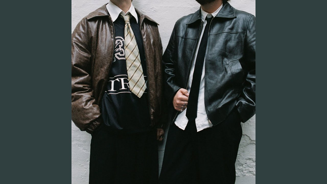 SKJORTE & SLIPS