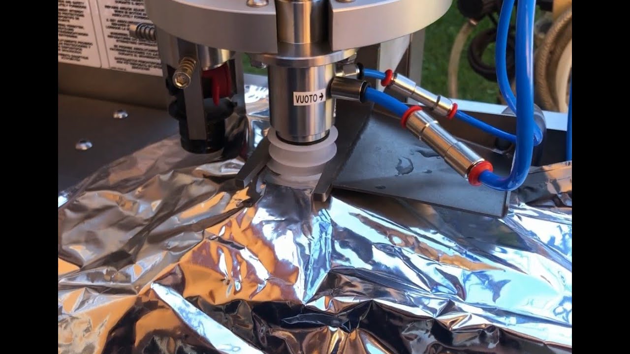 Riempitrice Semiautomatica Bag In Box BB20 - Video Test e Collaudo - Montanaro F.lli srl