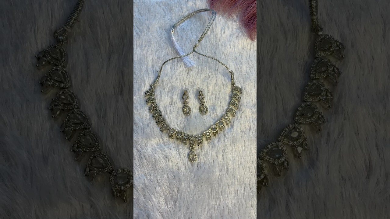 AD jewellery set 