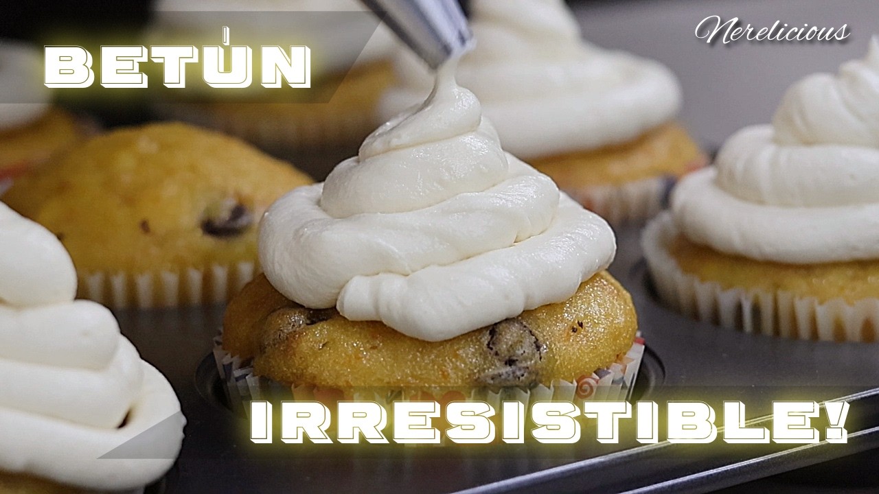 Betún de Chocolate Blanco FÁCIL y CREMOSO | El Mejor Frosting para Pasteles y Cupcakes 🍰✨