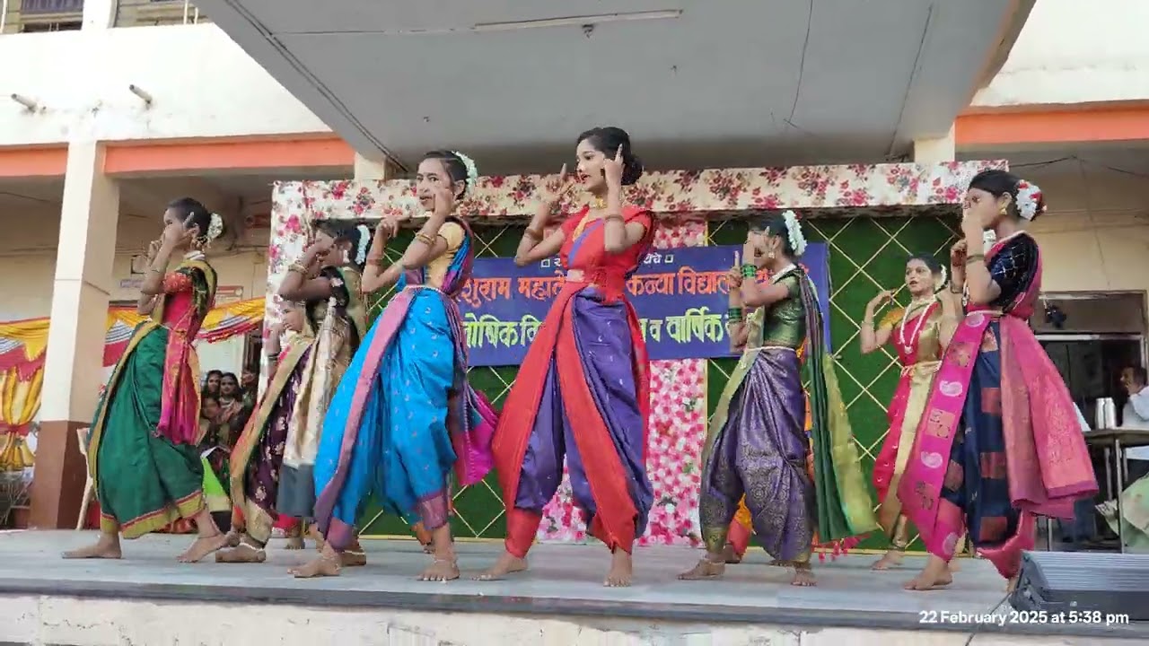 वार्षिक स्नेहसंमेलन | कला-महोत्सव | इयत्ता 8 वी, तुकडी क | अक्षदा जाधव व ग्रुप | PMSKV Dahiwadi