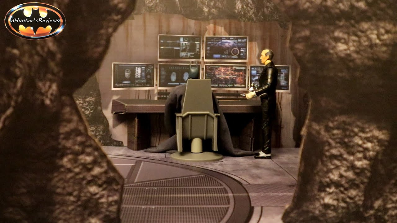 Extreme Sets Batcave Cave 1:12 Pop Up Diorama McFarlane DC Multiverse Action Figure Diorama Review