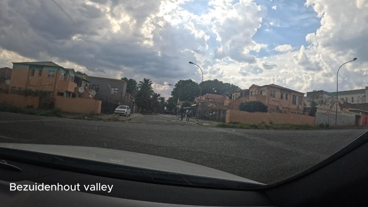The old suburbs of Johannesburg_They were built to last_it's a pitty they are neglected