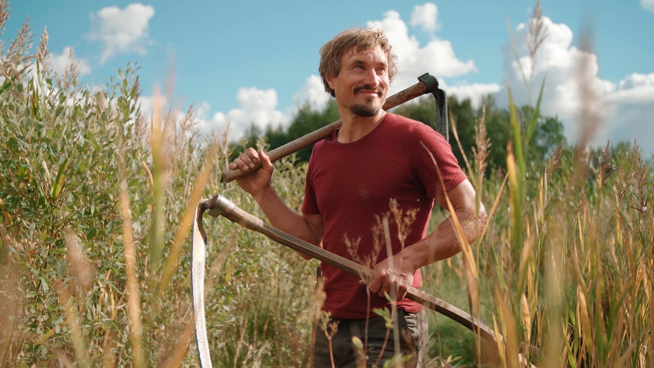 Scythe Mowing at Swedish Airport | Scything for Biodiversity