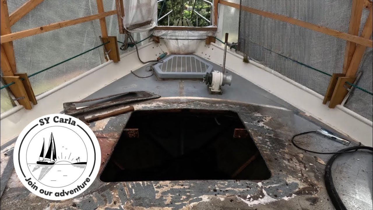 Front hatch CUTTING and WELDING - The restoration of SY Carla Part 12.