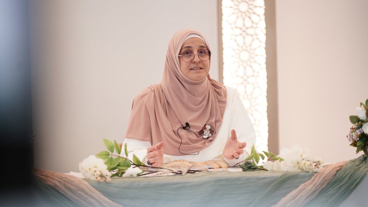 Roli i gruas në Ramazan, familja dhe edukimi. - ELONA MUÇA