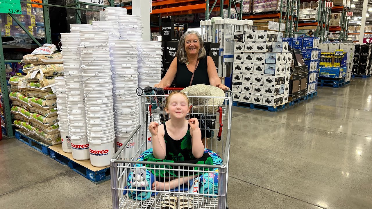Costco Haul in Maui, Hawaii for a Two Week Vacation l 2025