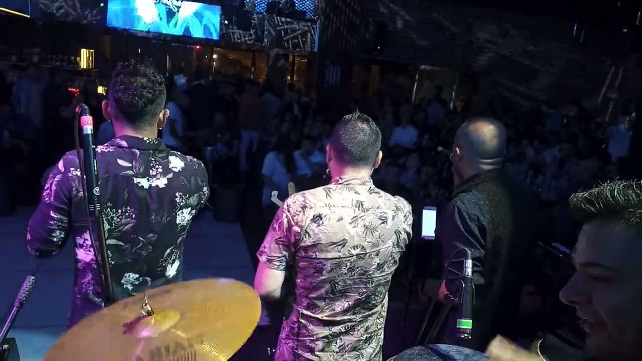 virgen (adolescentes) canta fidel leonett y la banda plena