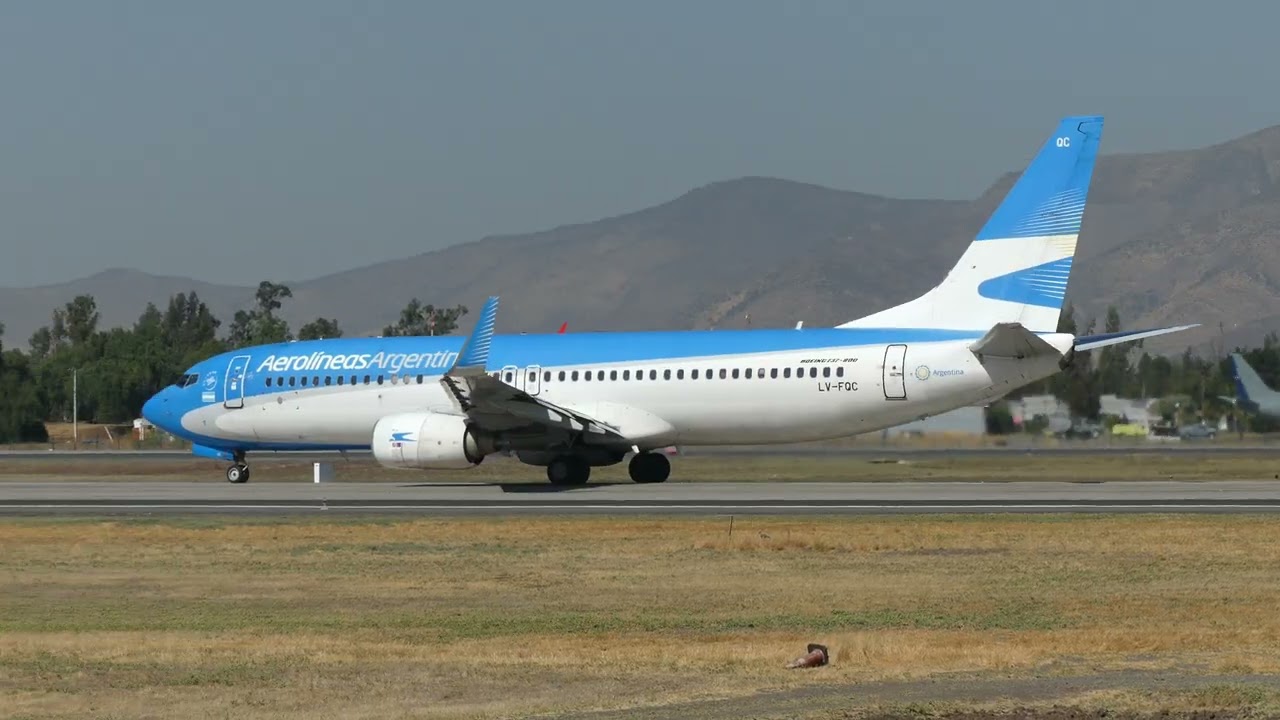 Boeing 737-800 LV-FQC Aerolineas argentinas TakeOff 17L Scel