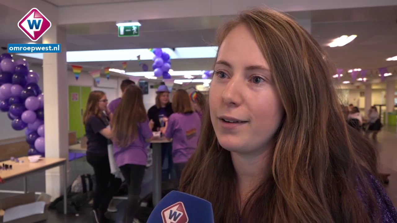 Paarse Vrijdag op Leidse school: 'Wie niet in paars komt, wordt geverfd!'