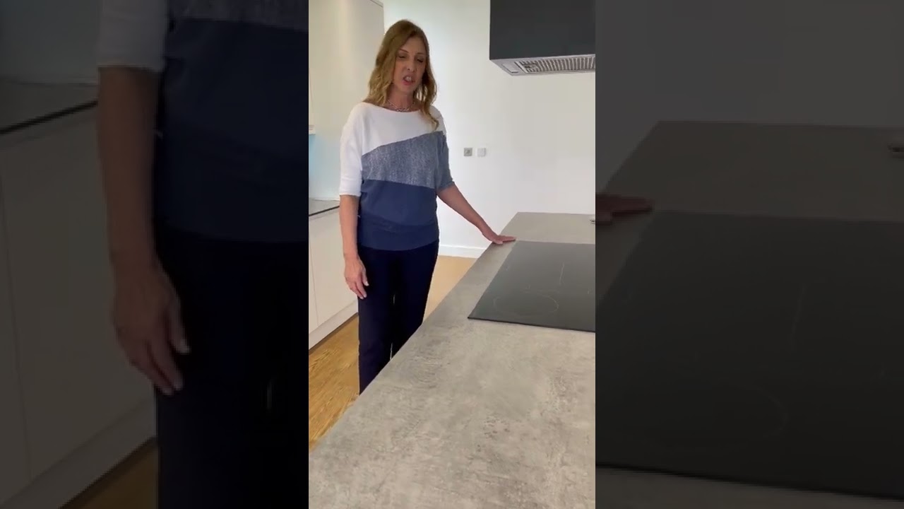 Turning On The Induction Hob