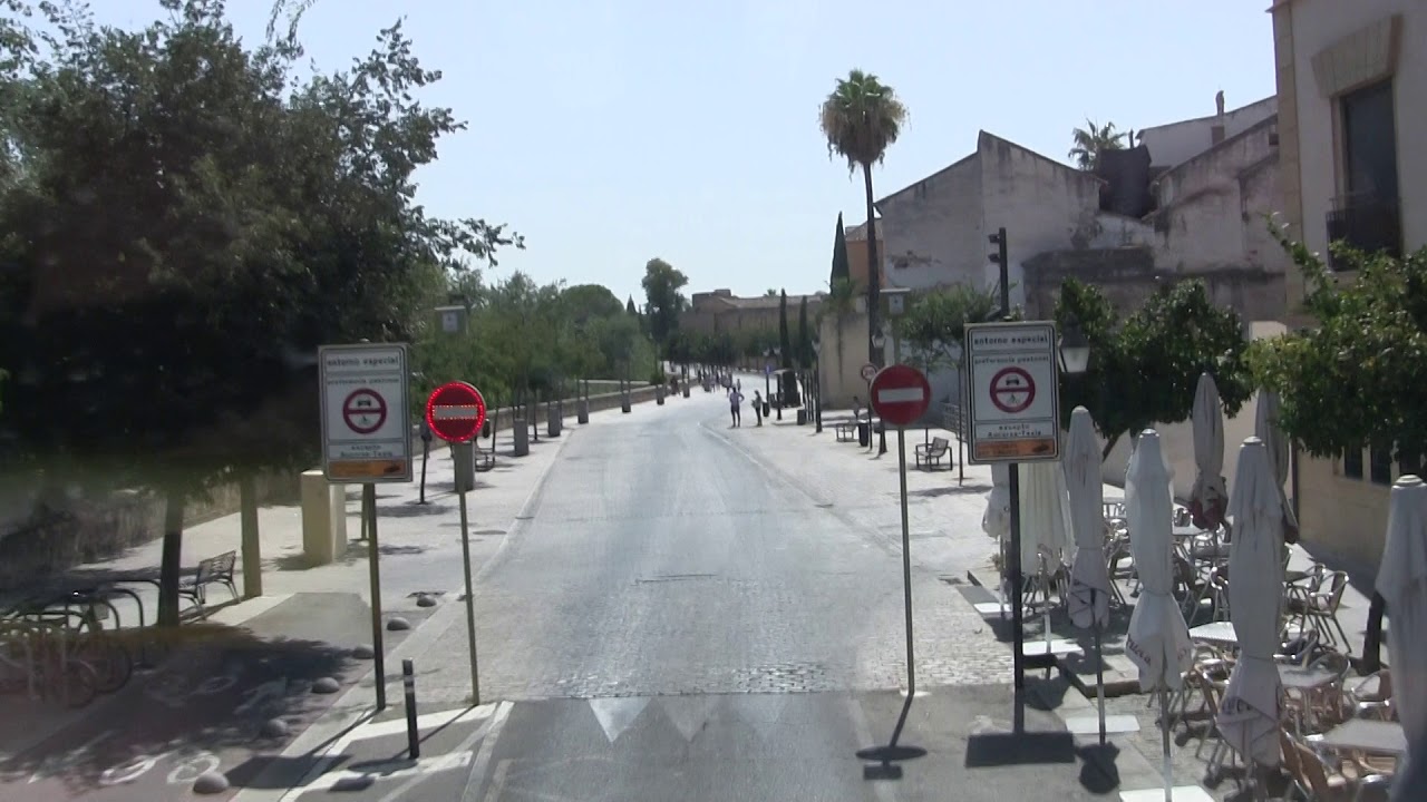 Bus Tur&iacute;stico C&oacute;rdoba 36