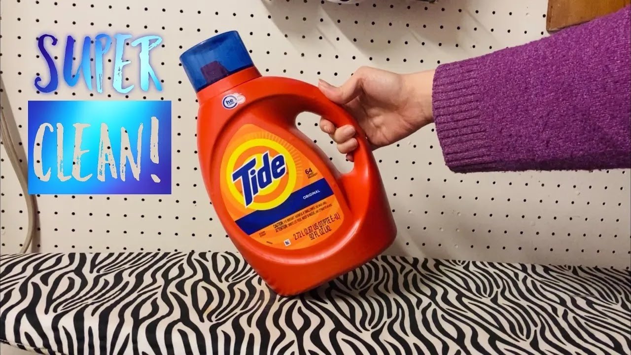 In Hand Review of Tide Laundry Detergent Liquid Soap, Original Scent
