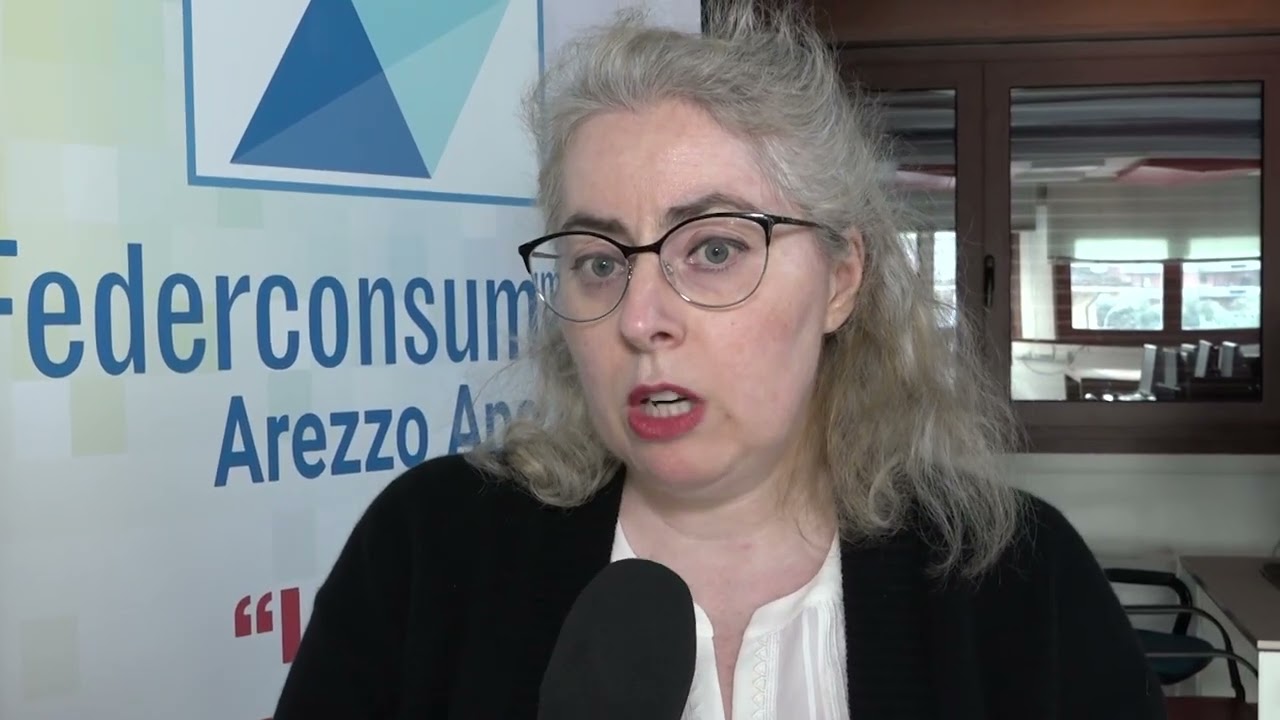 Aumenti del carburante, via ai controlli della Gdf. Federconsumatori: “è speculazione”