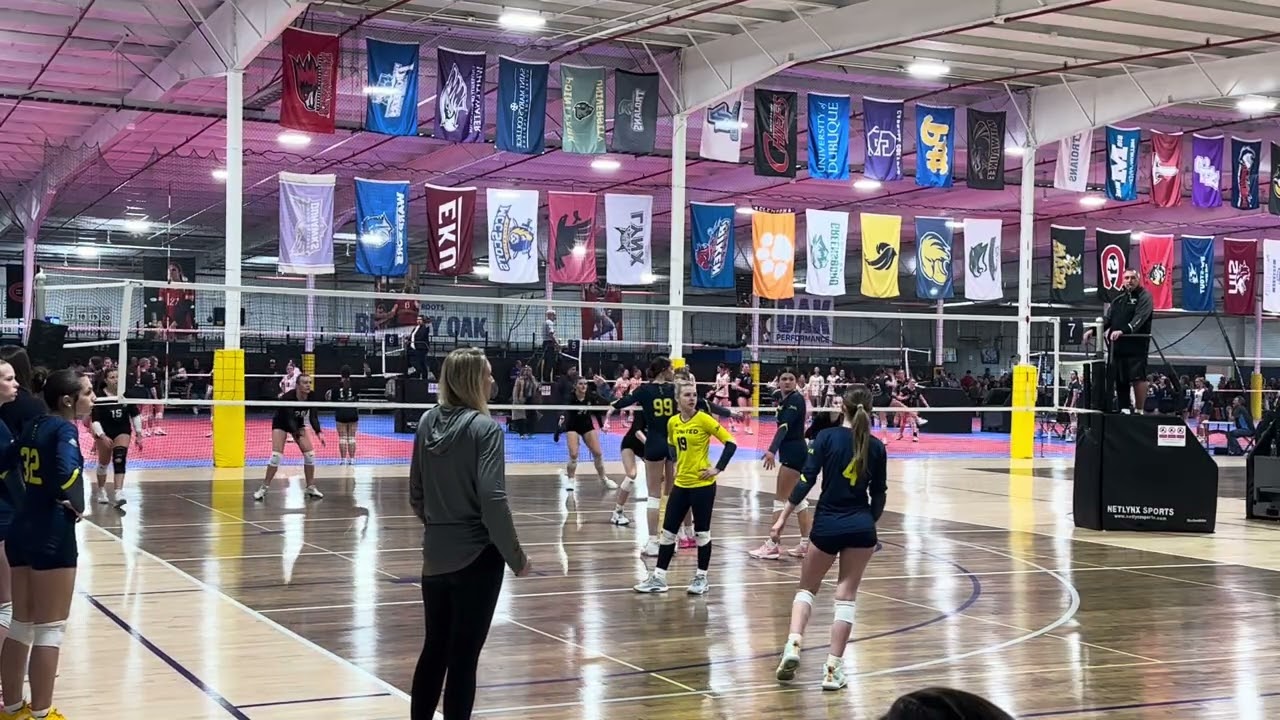 Pipeline Black VS VC United 