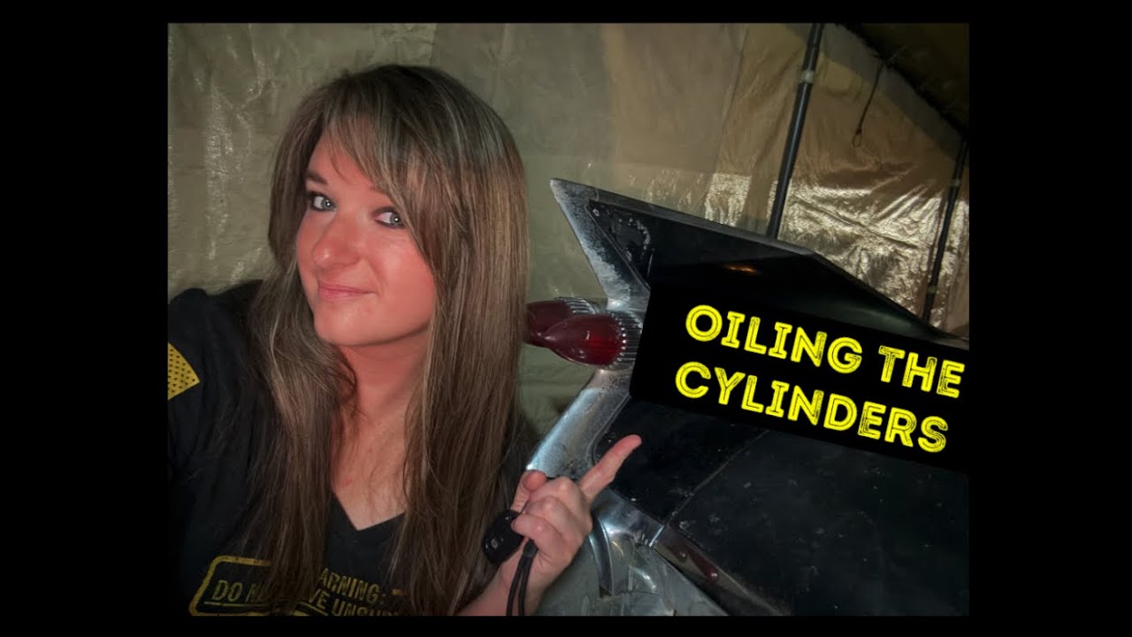 СМАЗЫВАЮ МОЙ КАДИЛЛАК 1959 ГОДА #1959cadillac #oil #willitrun #cadillac #diy #newvideo #subscribe