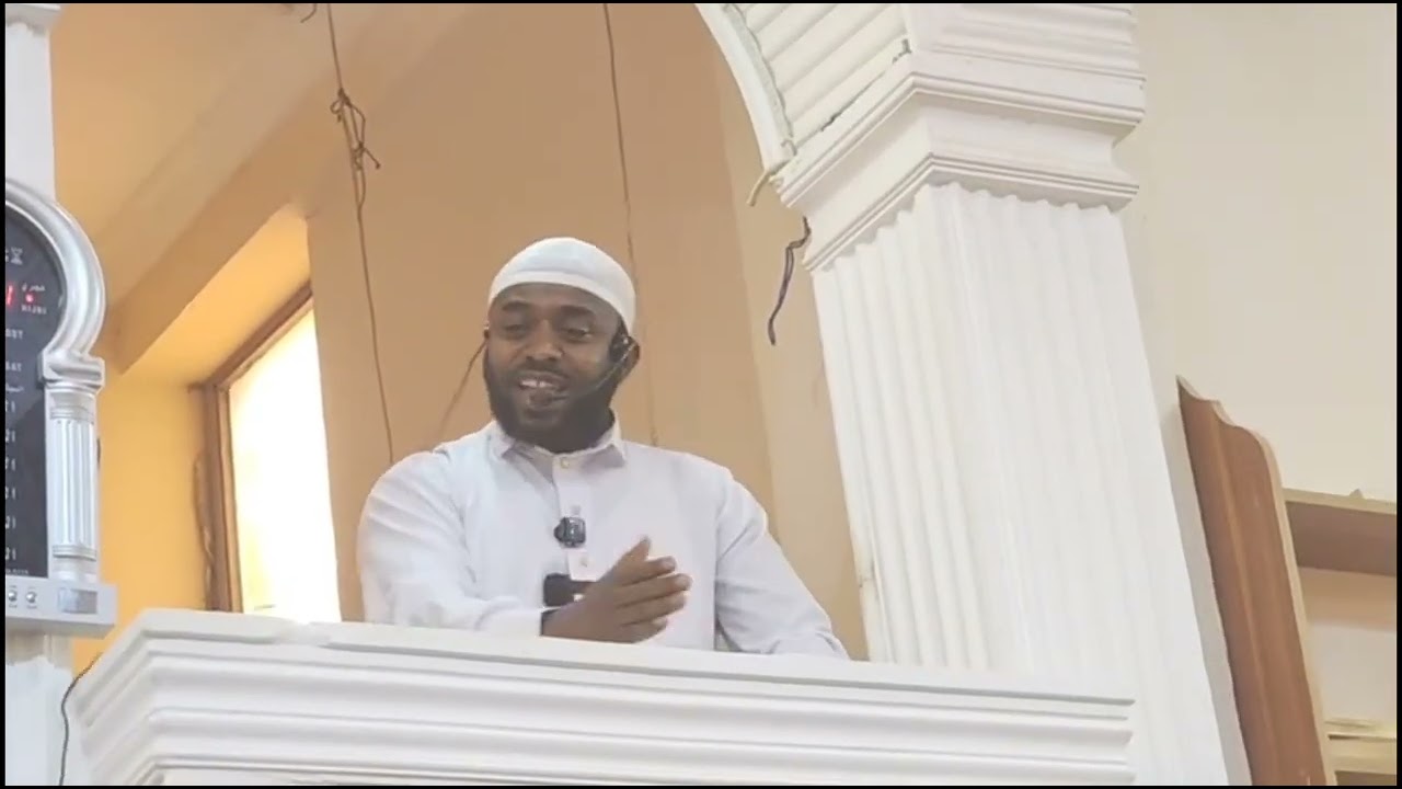 Ustaaz Riyadh Abdallaah kuxba jumm Arra tana gorsa Ajjaibaa dhageefaadh qooda irraa fudhaa caqsaa 