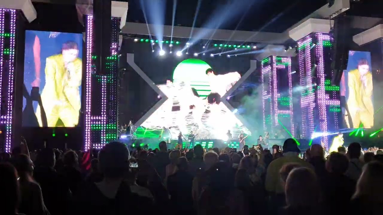 Laura Pausini Venezia 1/7/23 "Benvenuto+Simili"