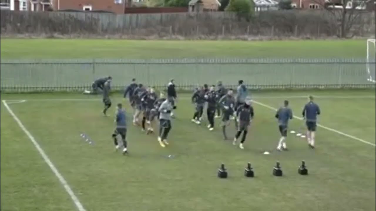 &eacute;chauffement avant match football