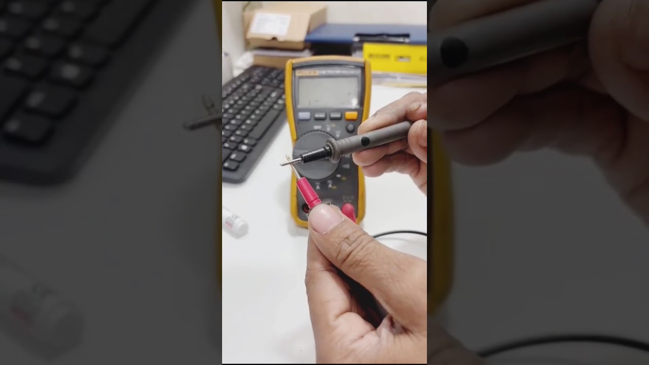 MULTIMETER KAISE WORK KARTA H / Model NO FLUKE 115 TRUE RMS MULTIMETER 