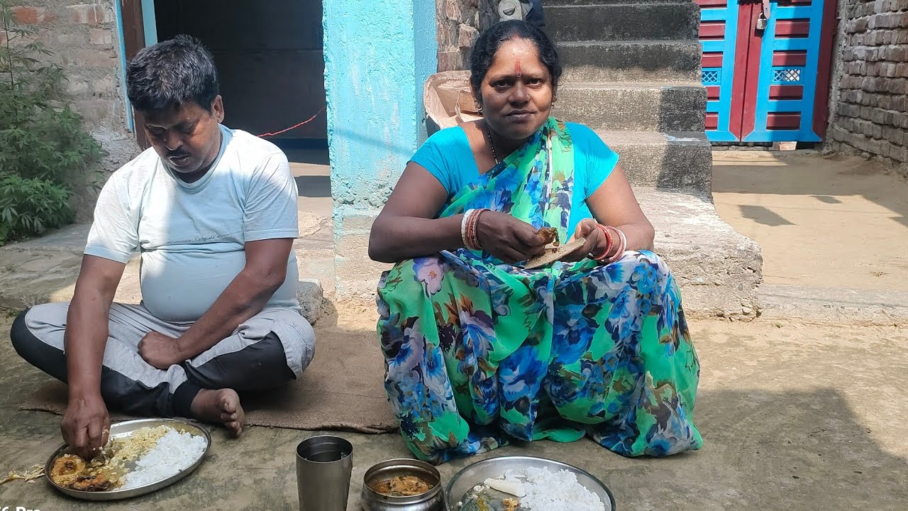 बिहारी स्टाइल में सबसे स्वादिष्ट रोहू मछली #vlog | Desi Style Fish Curry vlog