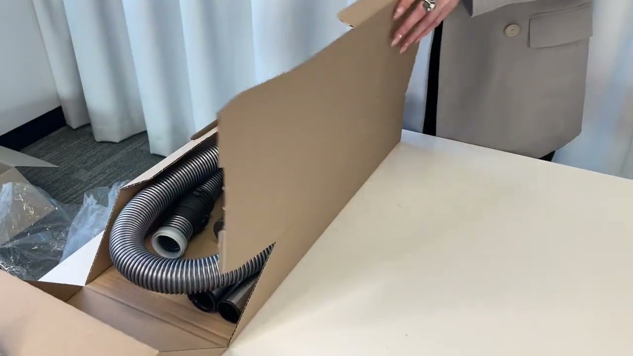 Classic C1 unboxing and setting up