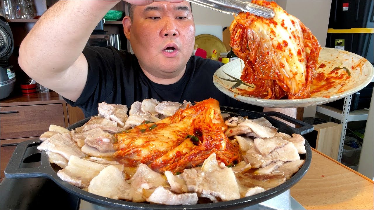 마블링 암퇘지 삼겹살에 포기김치 구워서 땡초랑 밥3공기 흡입했습니다 MUKBANG