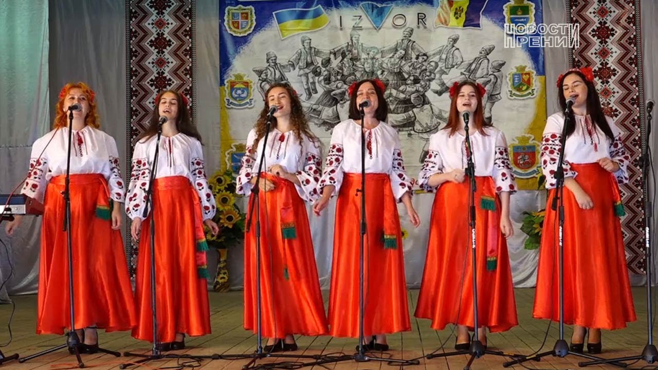 Ансамбль «Калина» с песней «Полюбила я Штефана» в селе Новосельское