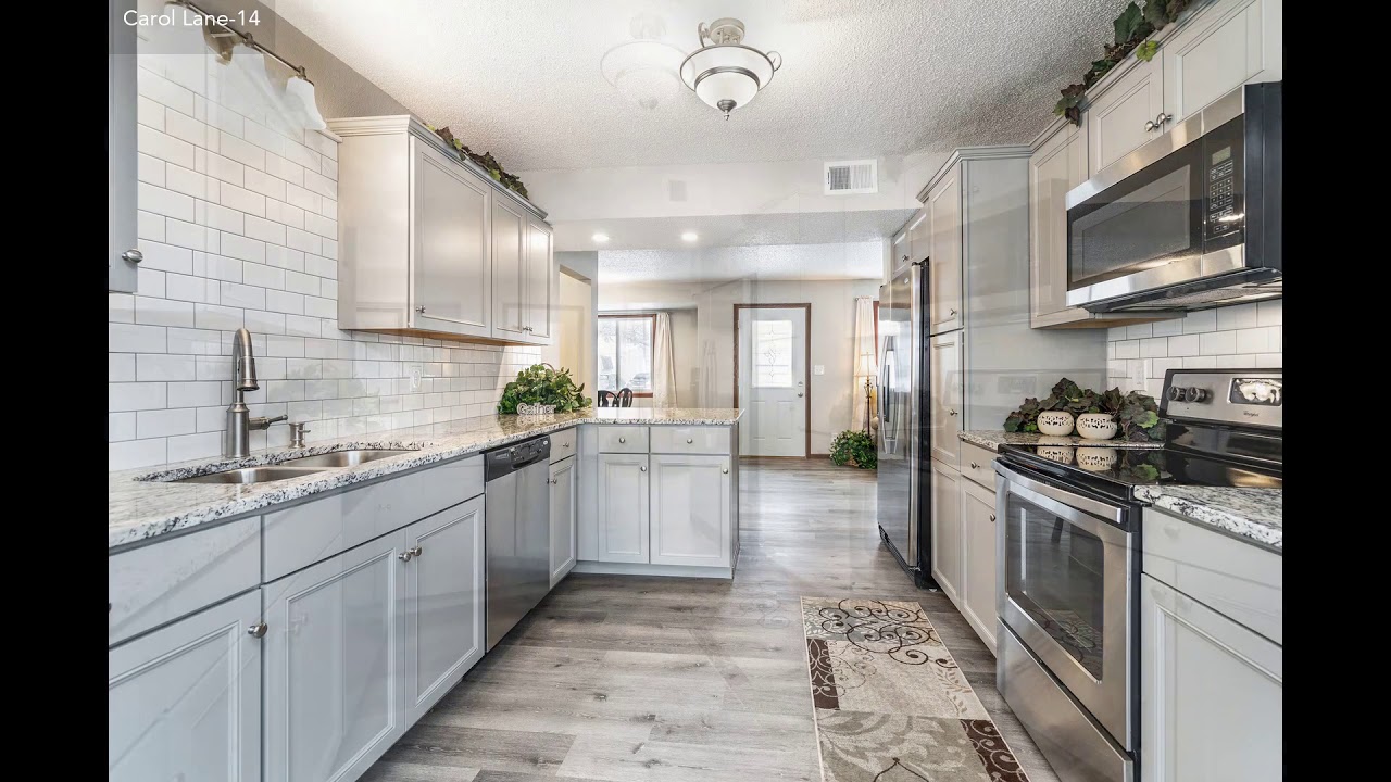 126 Carol Lane, West St Paul MN 55118