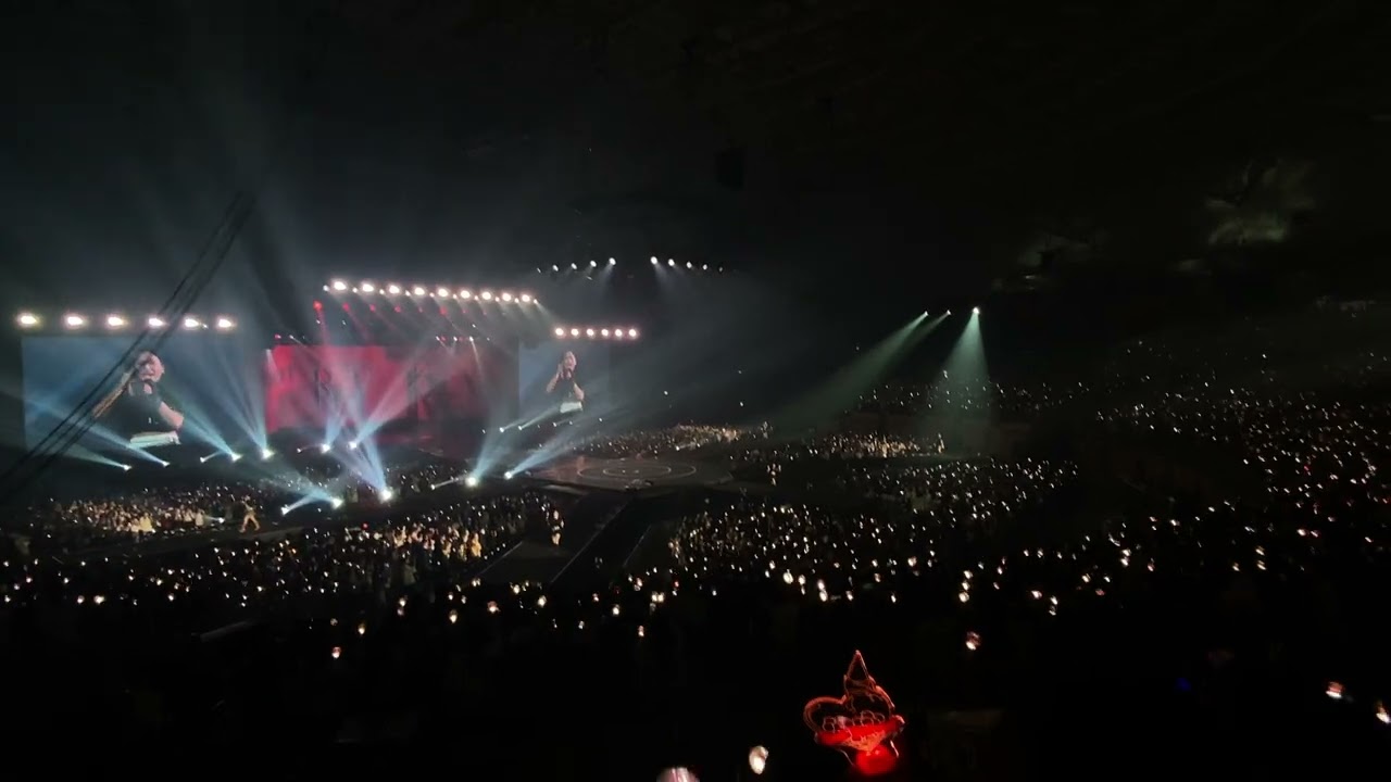 230402 Red Velvet R to V - Zimzalabim & Fan Chant Full