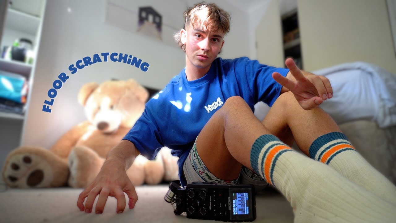 ASMR Fast Aggressive Floor Scratching *tapping, rubbing w- body triggers🦶🏼
