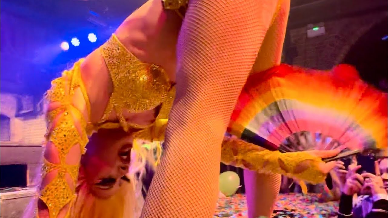 NYMPHIA WiND 🍌 妮妃雅 瘋 - Padam Padam #KylieMinogue #RuPaulsDragRace S16 • LIVE @ HEAVEN
