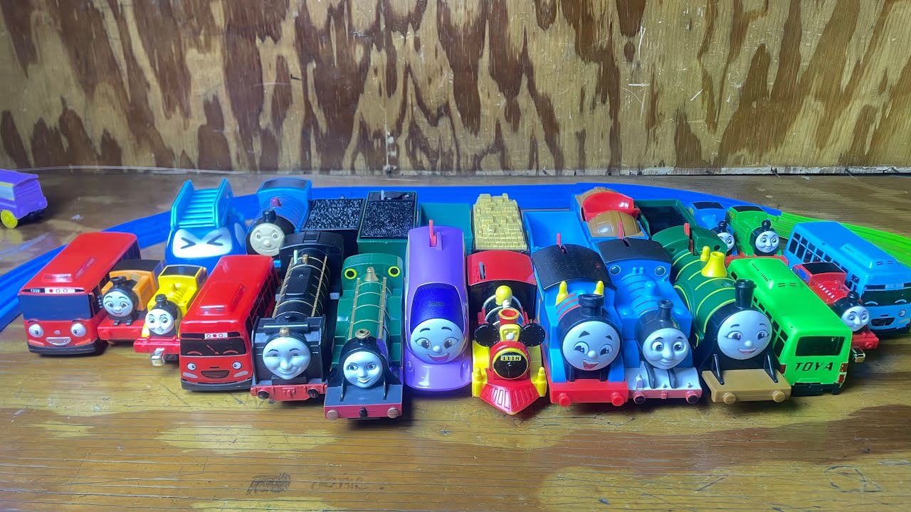 Playing with my amazing toys and putting batteries on it