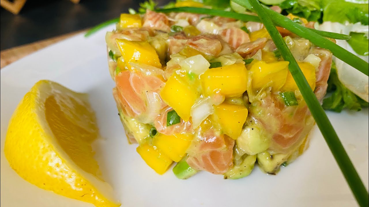 TARTARE DE SAUMON  ET AVOCAT