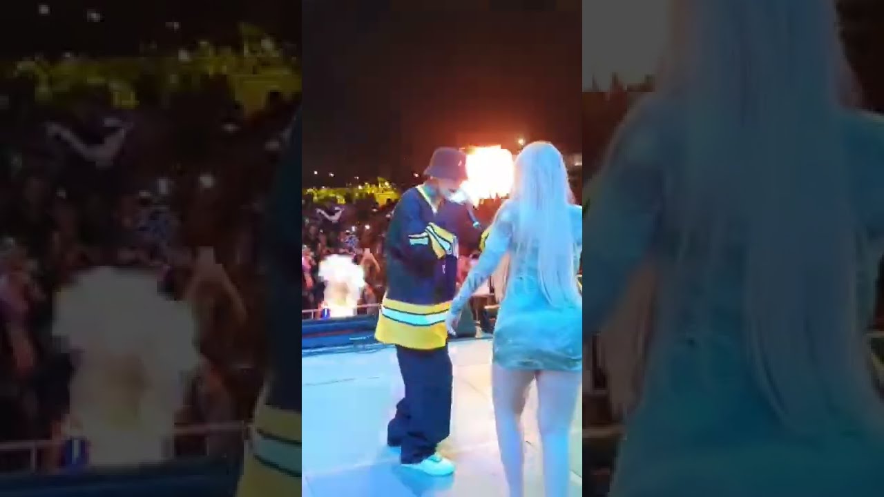 Santa Fe Klan Y Su Novia Bailando Cumbia En Concierto 🤩💃🕺🤰