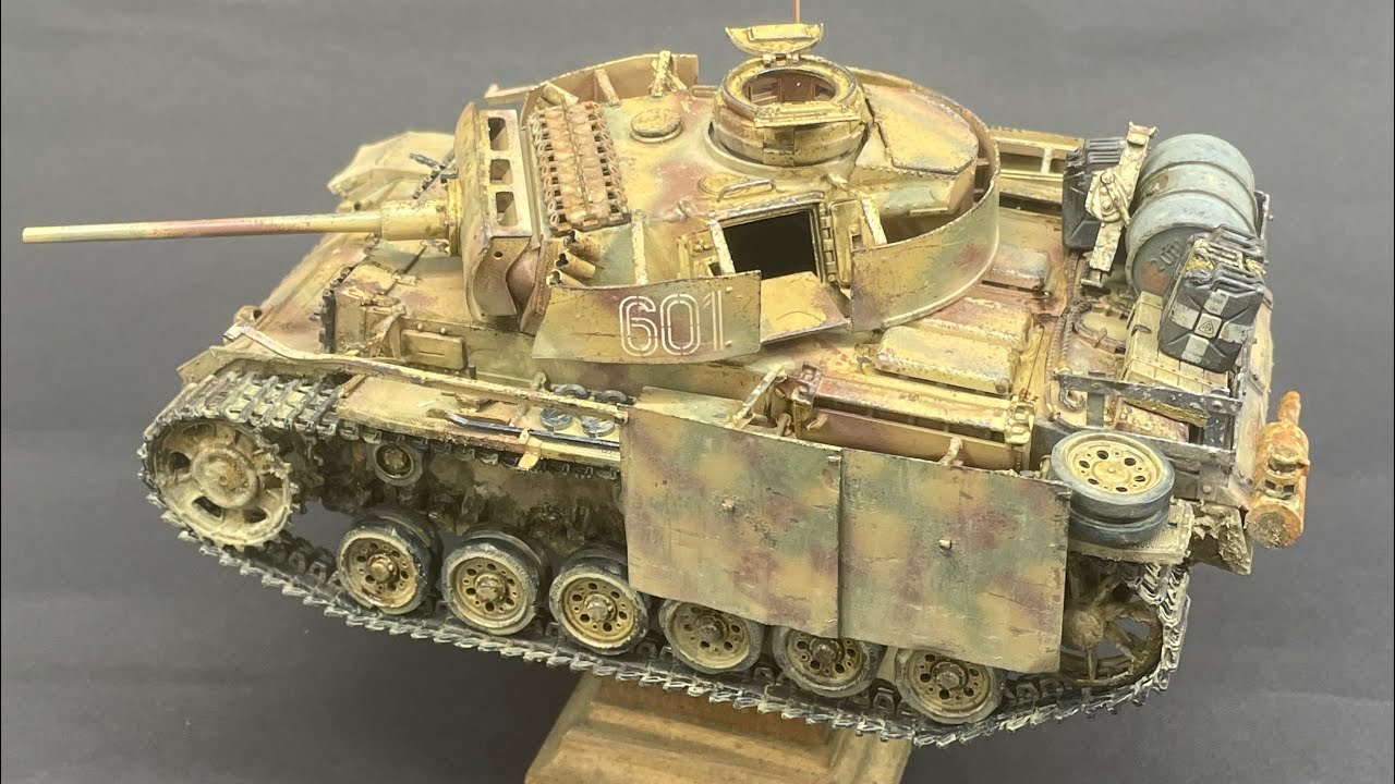 Panzer 3 Ausf.M in 1/35 Mud,Filter,Tracks,Running gear&Baggage Broduce