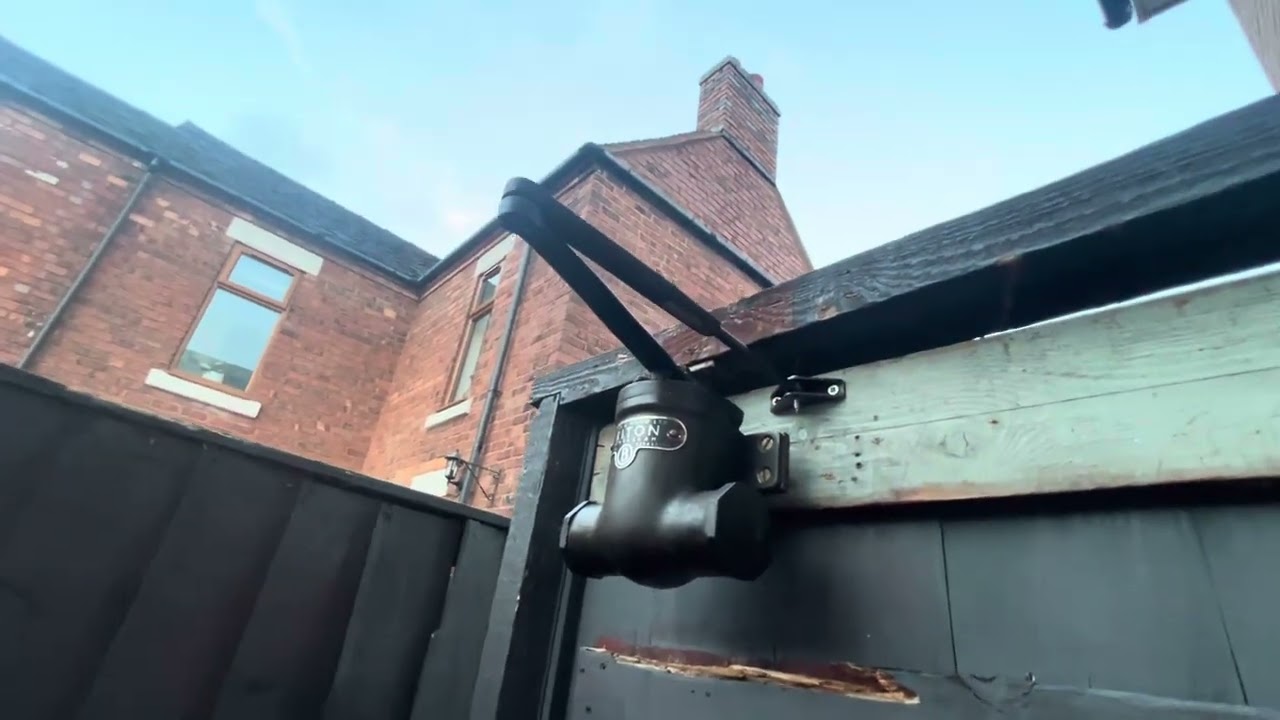 The Briton b door closer on my gate 