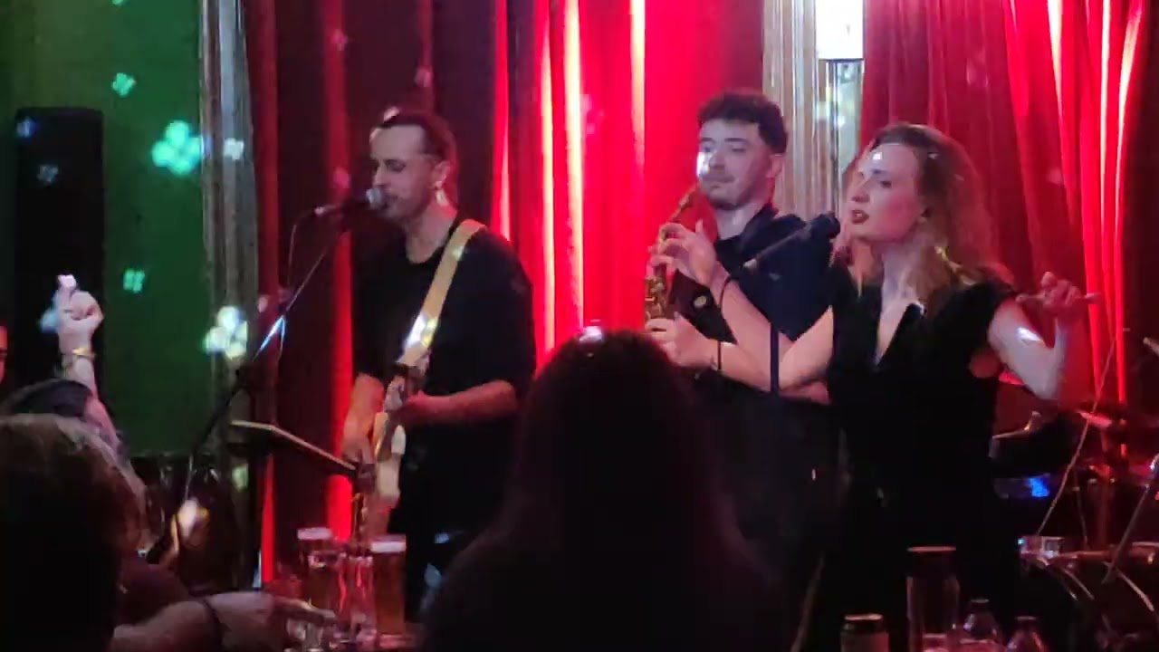 MOBIUS STRIP - Hit the Road Jack (RAY CHARLES Cover)