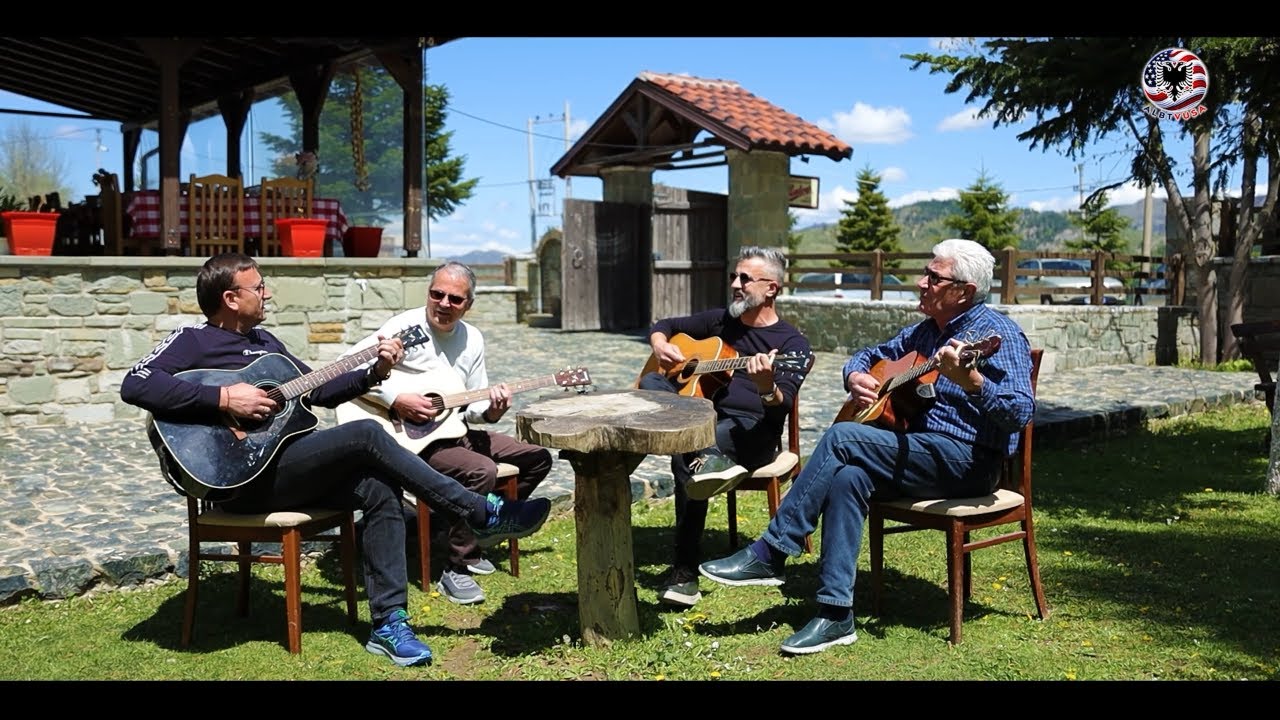 SERENAT&Euml; 