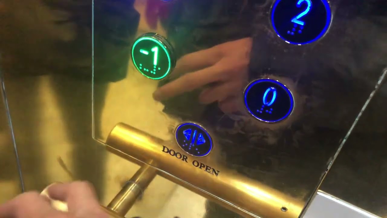 Nova lifts - The British Museum London(down)