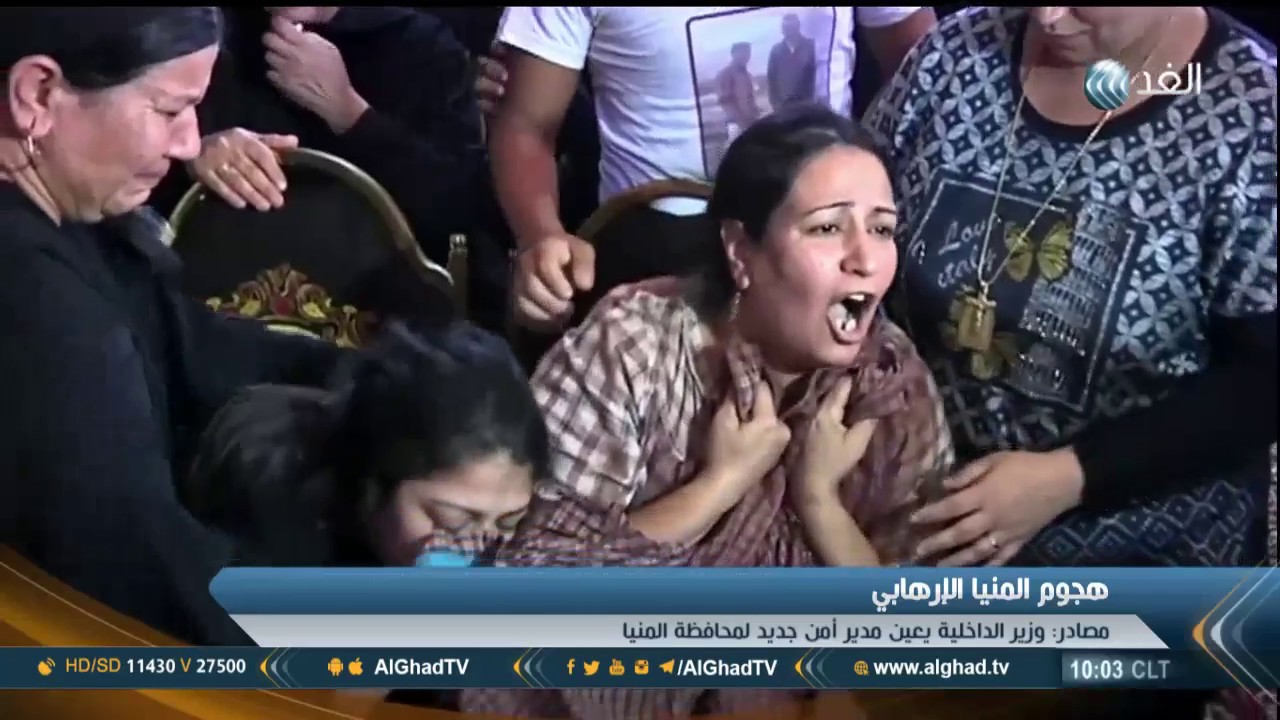 تقرير| بكاء وحزن أهالي الشهداء في حادث المنيا الإرهابي