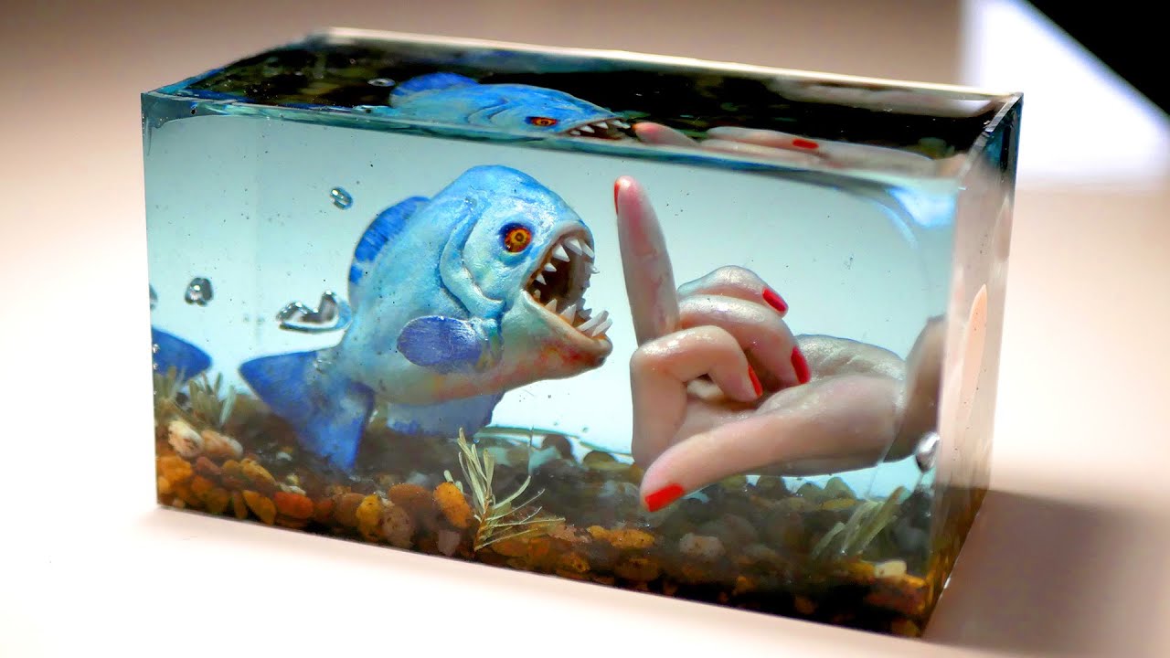 Angry Piranha Diorama / Polymer Clay / Epoxy resin