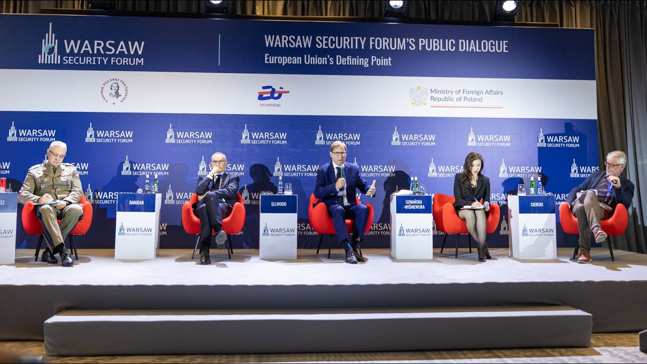 Warsaw Security Forum's Public Dialogue 2025 | Panel Discussion