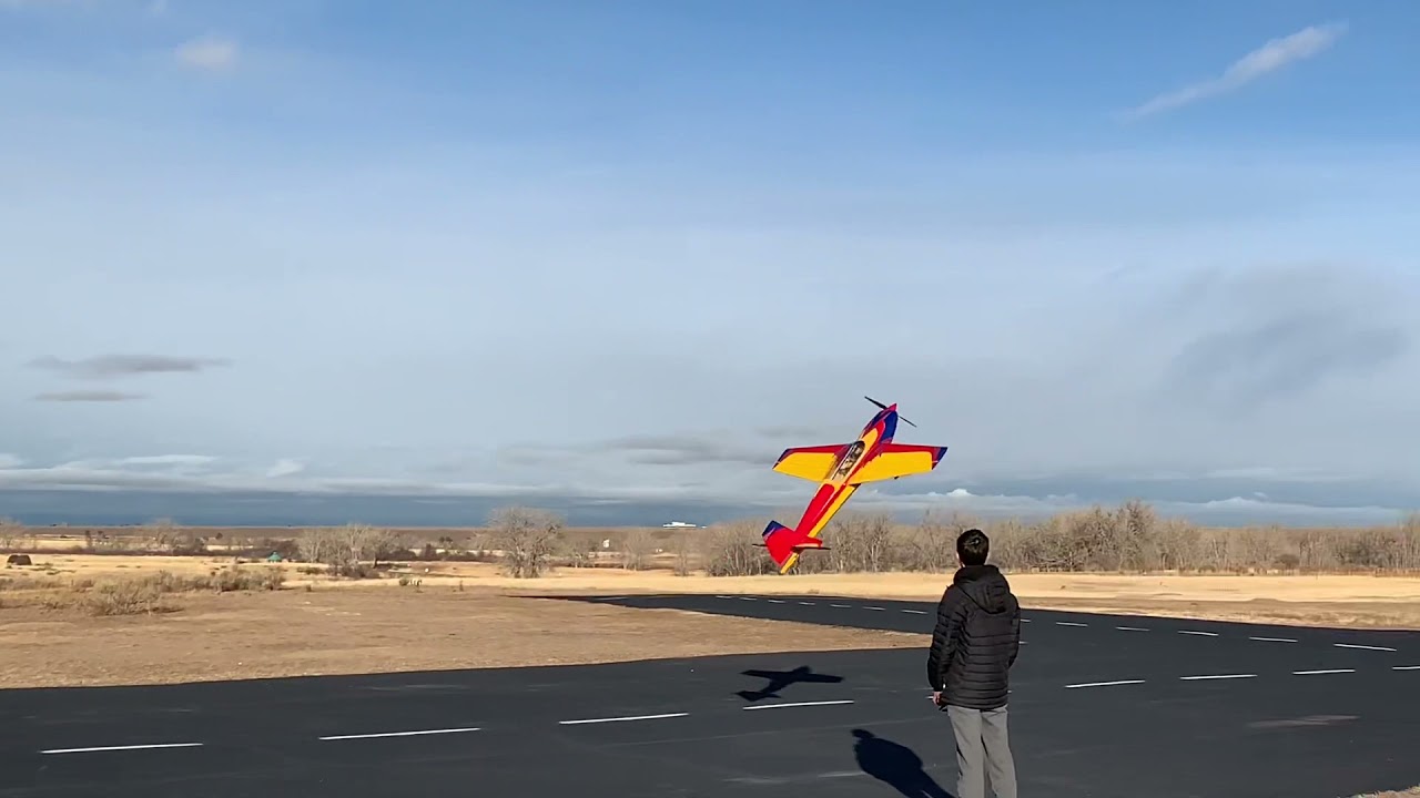 ExtremeFlight 70” Extra 300—Getting used to the controls (5th flight)