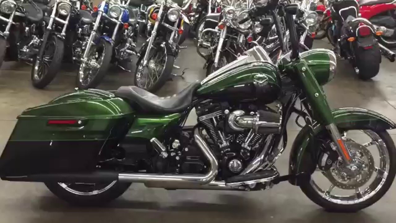2014 used Harley Davidson CVO Road King FLHRSE