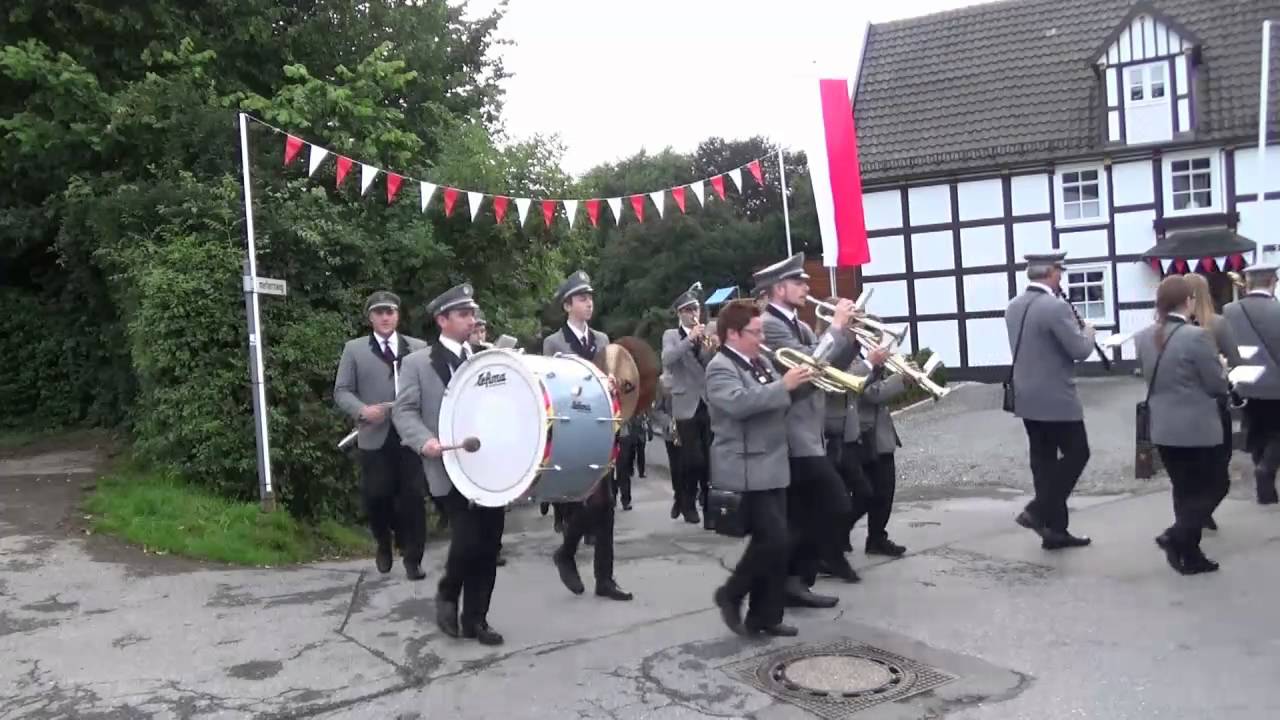 Schützenfest Völlinghausen: Marsch zum Bockum-Dolff´schen Schlosspark