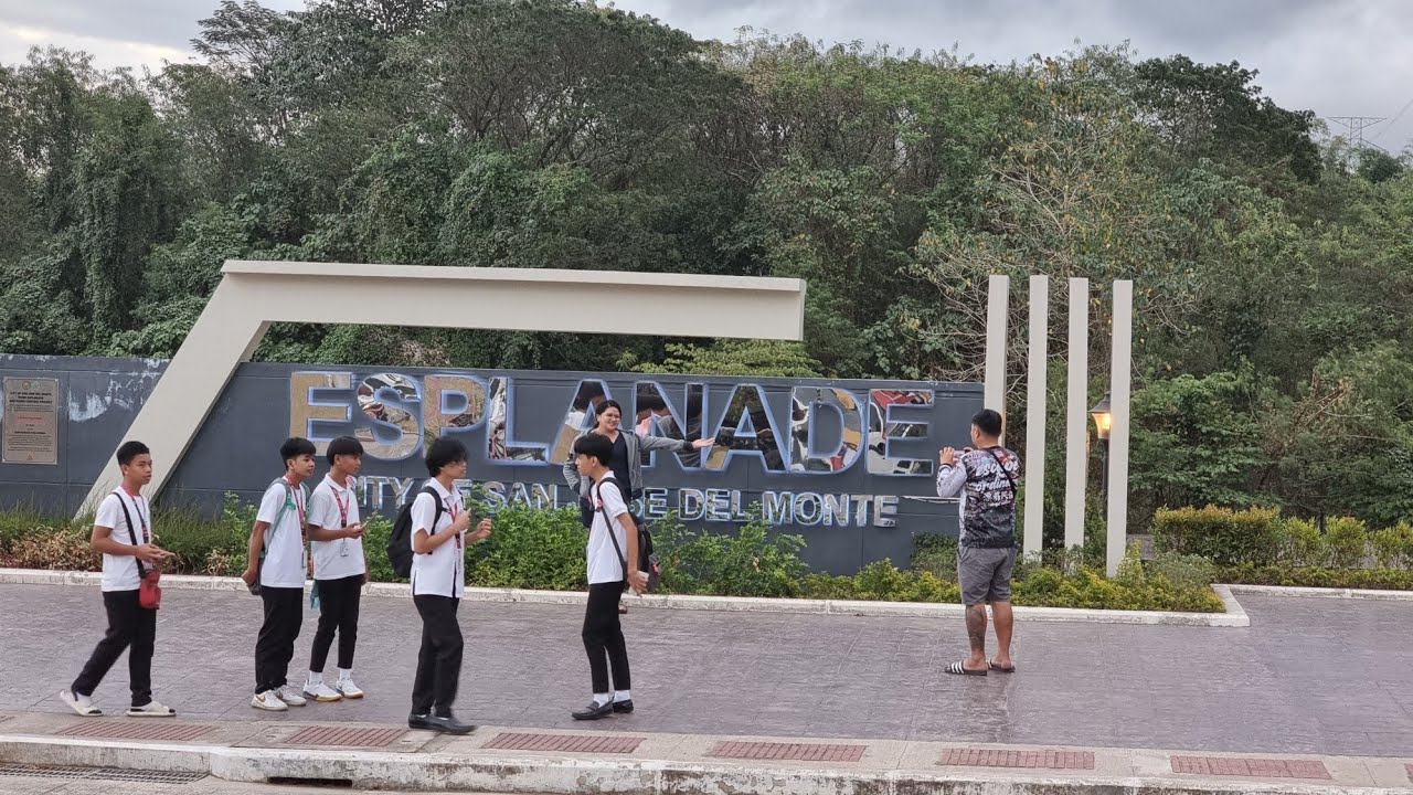 ESPLANADE PEOPLES PARK SAN JOSE DEL MONTE BULACAN #esplanade #sanjosedelmontebulacan