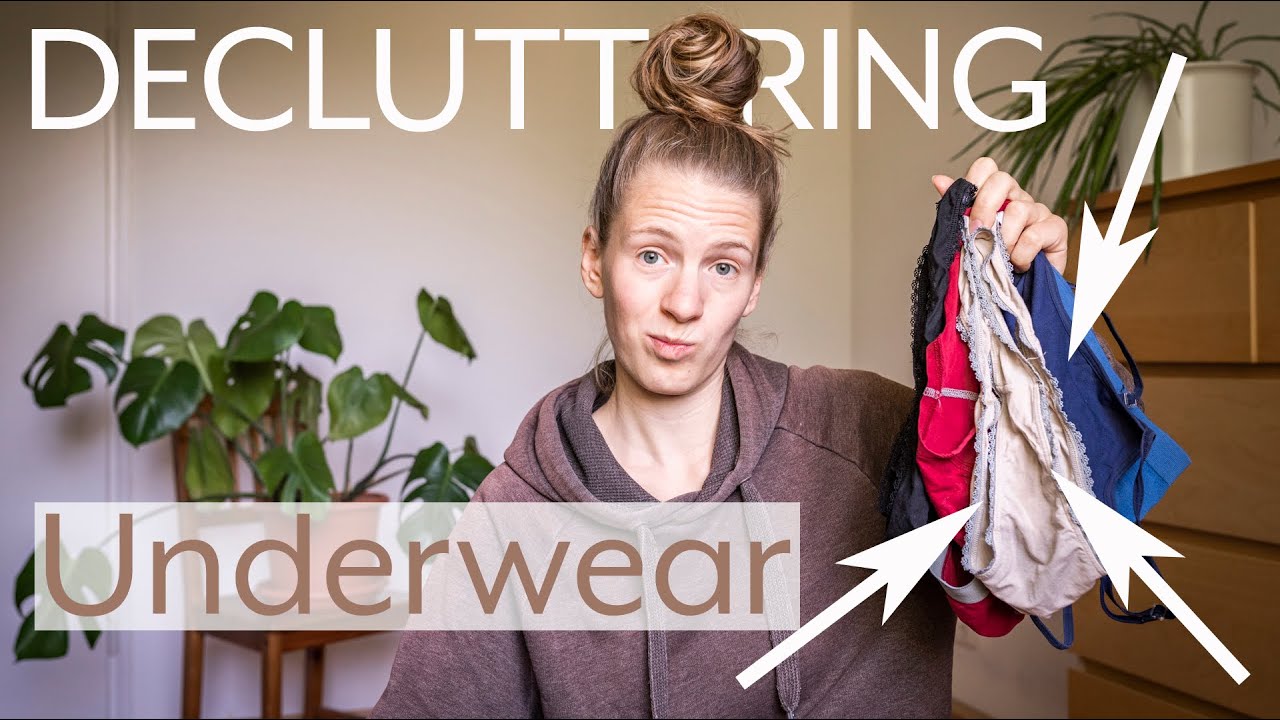Minimalism - Decluttering my Underwear // Extreme Minimalist Sustainable Capsule Wardrobe
