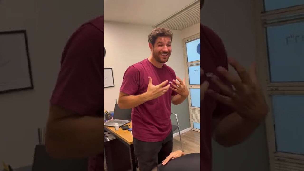 Full Chiropractic #asmr  session with female athlete! Mega loud cracks!