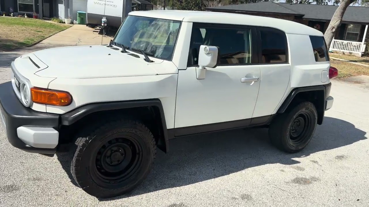 Tour FJ Cruiser 6 speed manual 